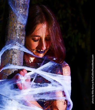 Meagan - spiderweb model shoot