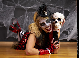 Freddy Krueger/Harley Quinn model shoot - Mandy