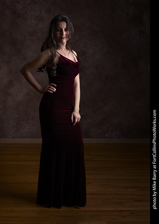 Mirna in evening wear