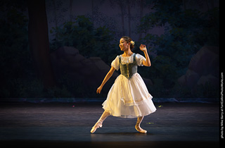 Giselle by Canyon Concert Ballet