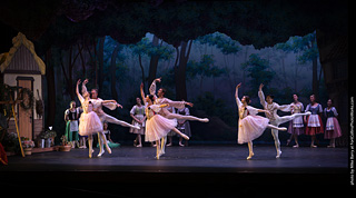 Giselle by Canyon Concert Ballet