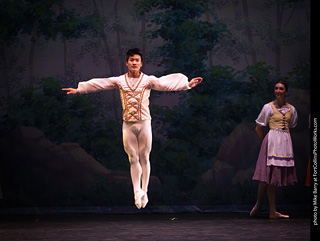 Giselle by Canyon Concert Ballet