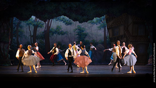 Giselle by Canyon Concert Ballet
