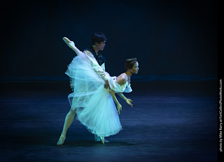 Giselle by Canyon Concert Ballet