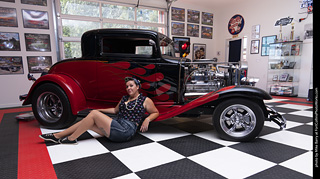 Car Cuties Pinup Shoot