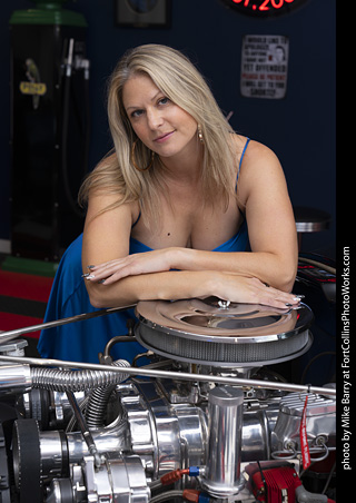 Car Cuties Pinup Shoot