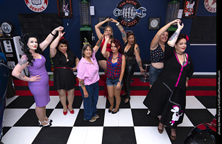 Car Cuties Pinup Shoot