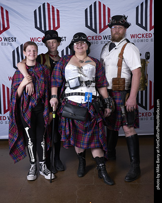 2022-04-03 Wicked West Comic Expo