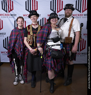 2022-04-03 Wicked West Comic Expo