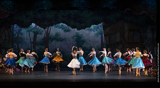 Giselle by Canyon Concert Ballet