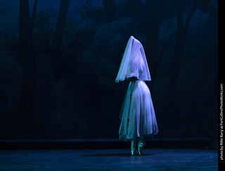 Giselle by Canyon Concert Ballet