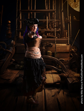 Jennifer dark pirate shoot